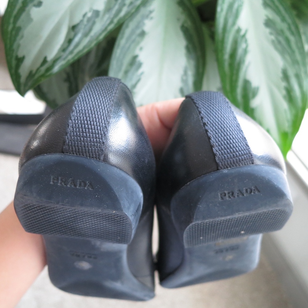 Prada Sport Black Loafers - Picture 8 of 8